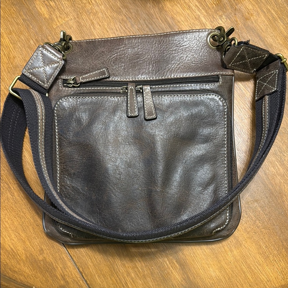 Gun Tote’n Mamas Original Vintage Distressed Leather Slim Unisex Crossbody